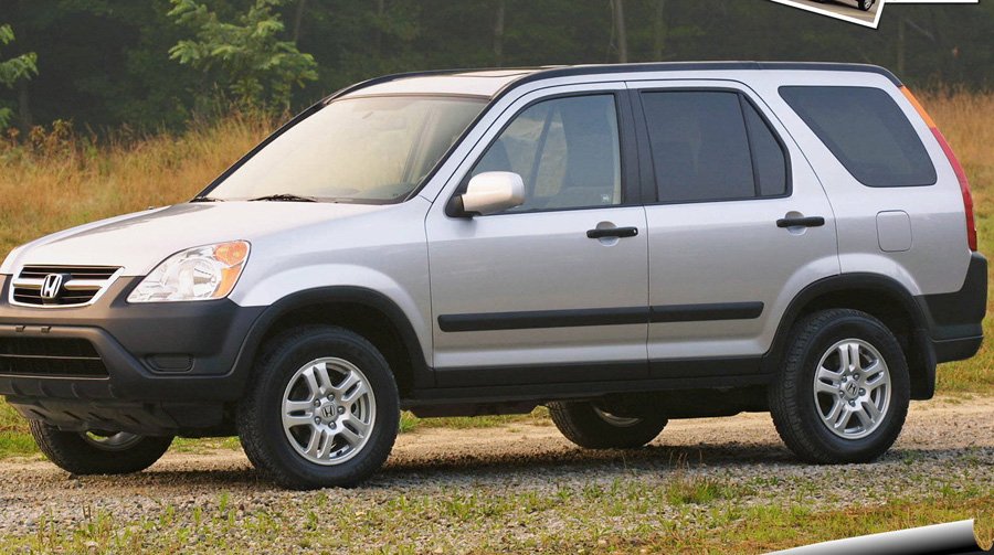 Honda CR-V là một trong những mẫu SUV nhập khẩu được người tiêu dùng Việt Nam rất ưa chuộng. 