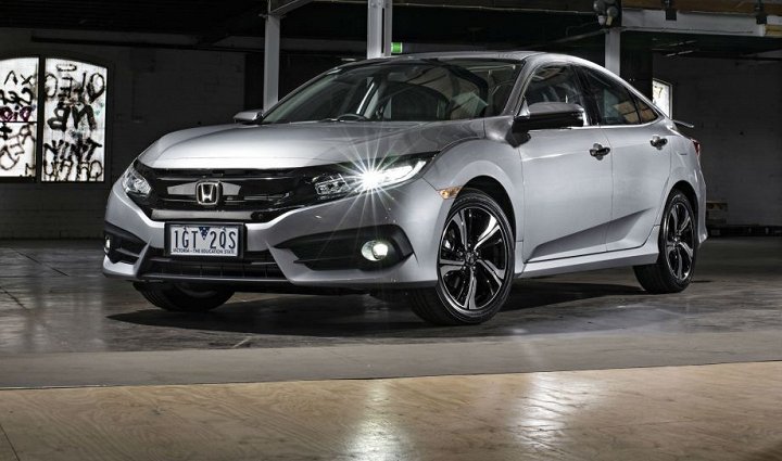 Honda Civic Turbo có mức giảm 60 triệu đồng, giá bán thực tế của Honda Civic tại các đại lý là 890 triệu đồng.