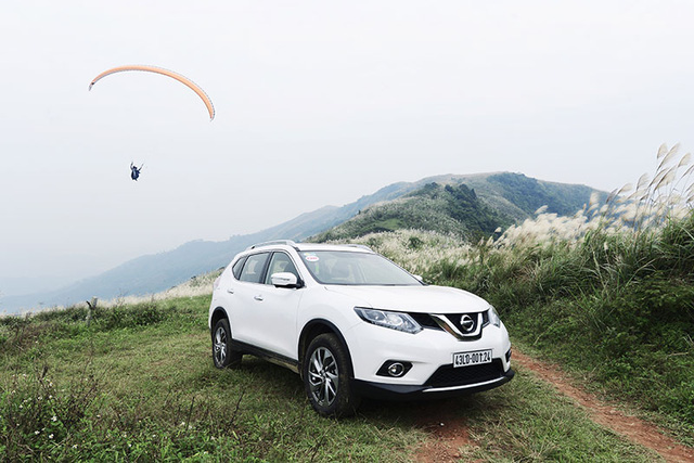 Mẫu Nissan X-Trail lắp ráp trong nước tiếp tục được thực hiện những chương trình khuyến mãi lớn