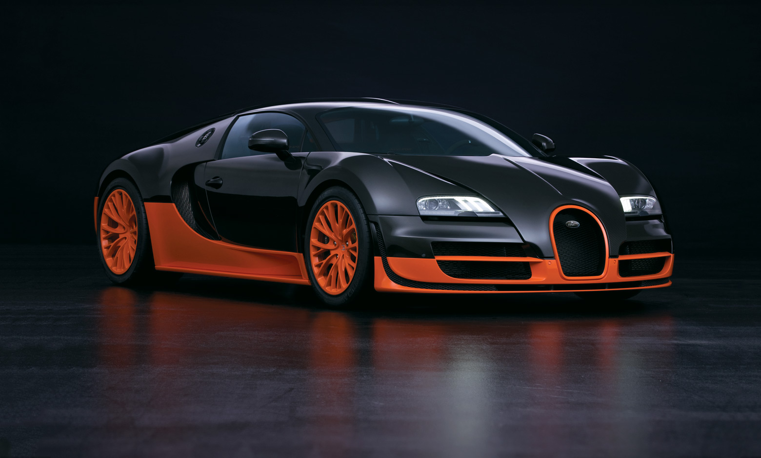 Hà Nội chuẩn bị đón nhận chiếc Veyron thứ 2 tại Việt Nam