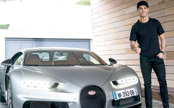 Cristiano Ronaldo cũng là tín đồ của các dòng siêu xe