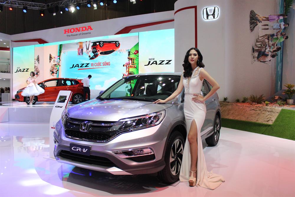 Honda CR-V, mẫu xe gây náo loạn thị trường ôtô trong vài ngày qua. 
