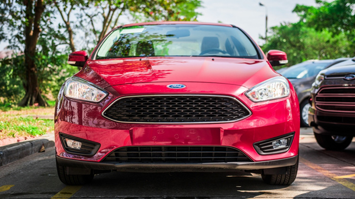 Ford Focus đang giảm giá mạnh tại Việt Nam.