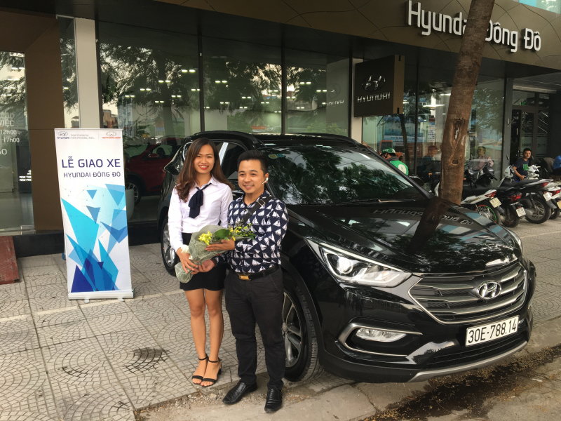 Ưu đãi giảm giá khủng tới 230 triệu đồng, trong 1 tuần có gần 800 khách hàng đặt mua Hyundai SantaFe 2017