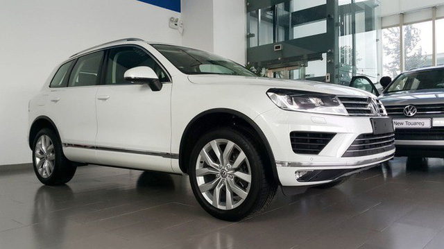 VW Touareg có mức giảm giá sâu.
