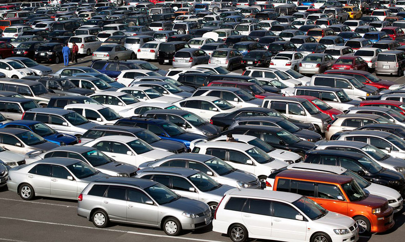 Xe nhập không bị ách tắc, các DN trong nước khẳng định ô tô ngoại về Việt Nam bình thường