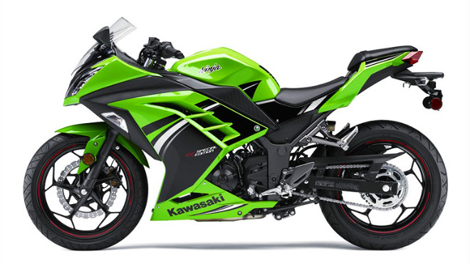 Kawasaki màu xanh lá cây.