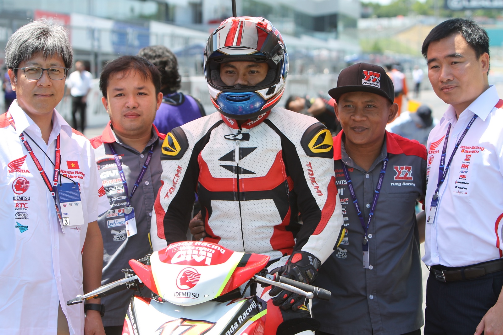 Vị trí trên bảng xếp hạng của Honda Việt Nam Racing vẫn chưa được cải thiện nhiều
