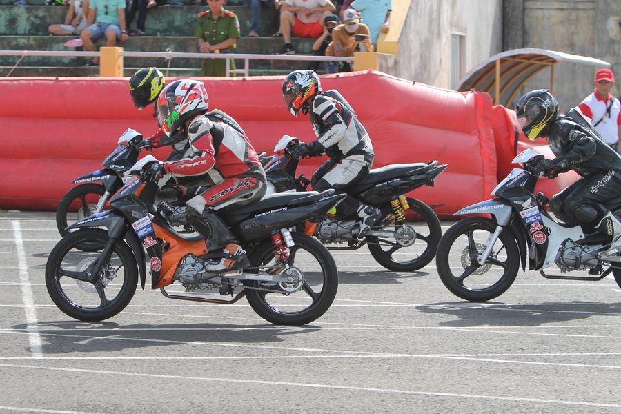 Nội dung đua Honda Blade 110 tại giải đua mô tô Cúp Quốc Gia