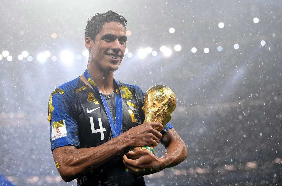 chuyển nhượng mu, chuyển nhượng real, mu, real madrid, real, varane