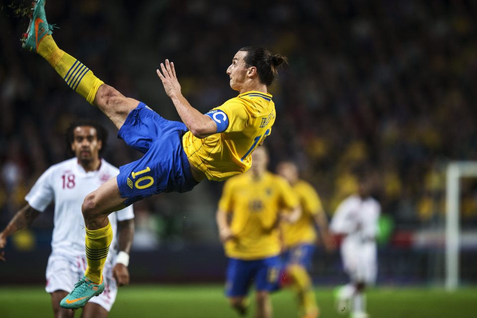 thụy điển vs anh, ibra, ibrahimovic v england, ibra volley