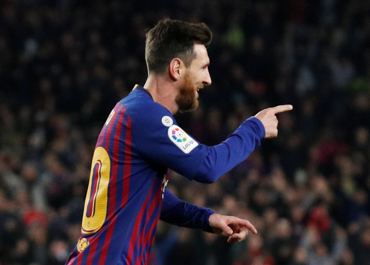 messi, wu lei, la liga, barcelona, espanyol, derby catalan