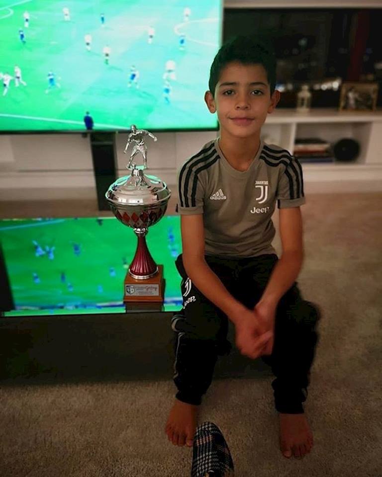 con trai ronaldo, ronaldo, cr7, cristiano ronaldo, juventus, juve, u9 juventus, đội trẻ juventus