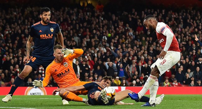Valencia vs Arsenal, trực tiếp Valencia vs Arsenal, link trực tiếp Valencia vs Arsenal, Valencia, Arsenal, bán kết c2, bán kết Europa league, ozil, aubameyang, lacazette