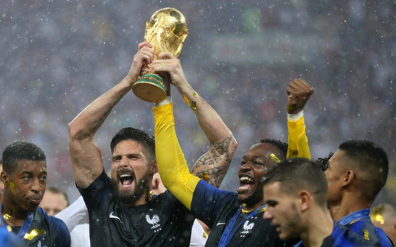 Giroud, Benzema, Real Madrid, Chelsea, ĐT Pháp, World Cup, F1