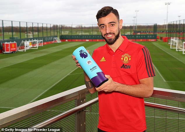Bruno Fernandes, Paul Scholes, Bryan Robson, MU, Man Utd, Man United, Ngoại hạng Anh, Premier League