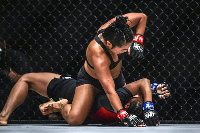 Võ thuật, ONE Championship, võ sĩ, MMA, Bi Nguyễn, Wulan, võ sĩ gốc Việt, Việt Nam, Indonesia