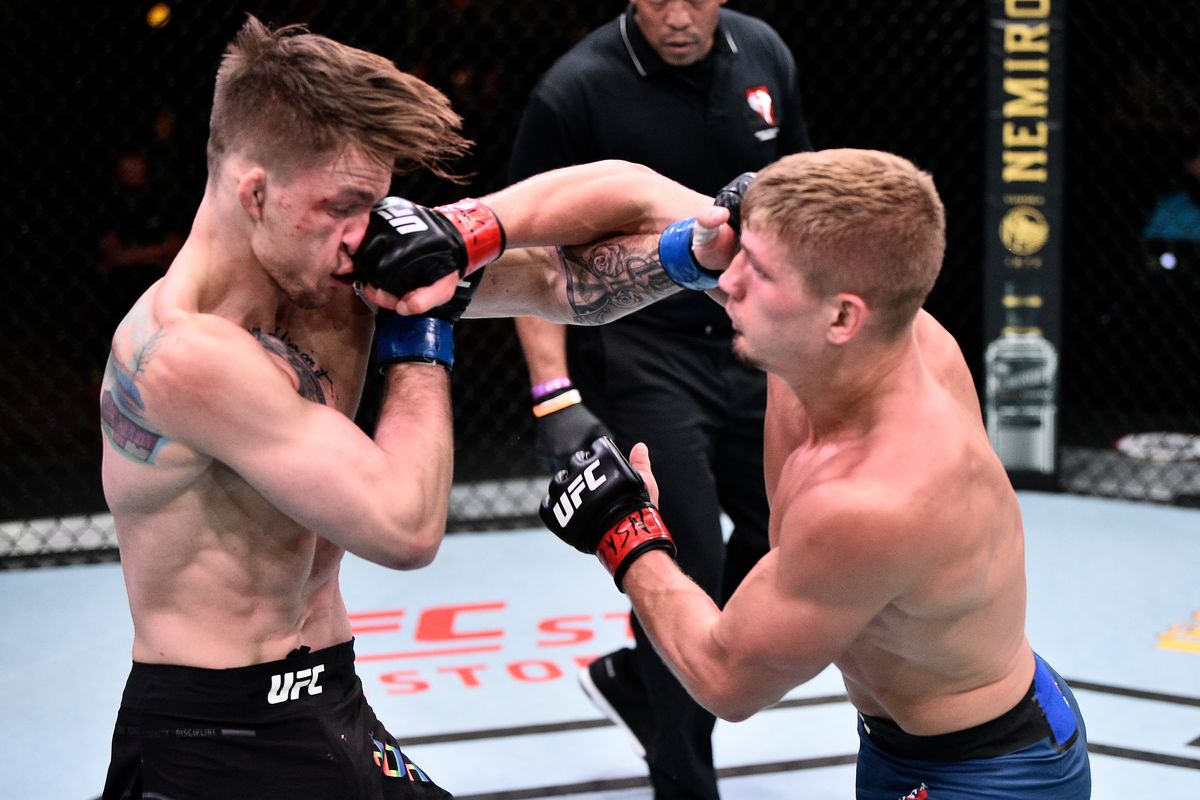 Võ thuật, MMA, UFC, võ sĩ, Nga, Mỹ, Alexander Volkov, Curtis blades
