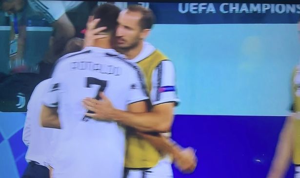 Kết quả C1, Kết quả Champions League, Kết quả Juventus vs Lyon, Juventus 2-1 Lyon, Juventus, Ronaldo