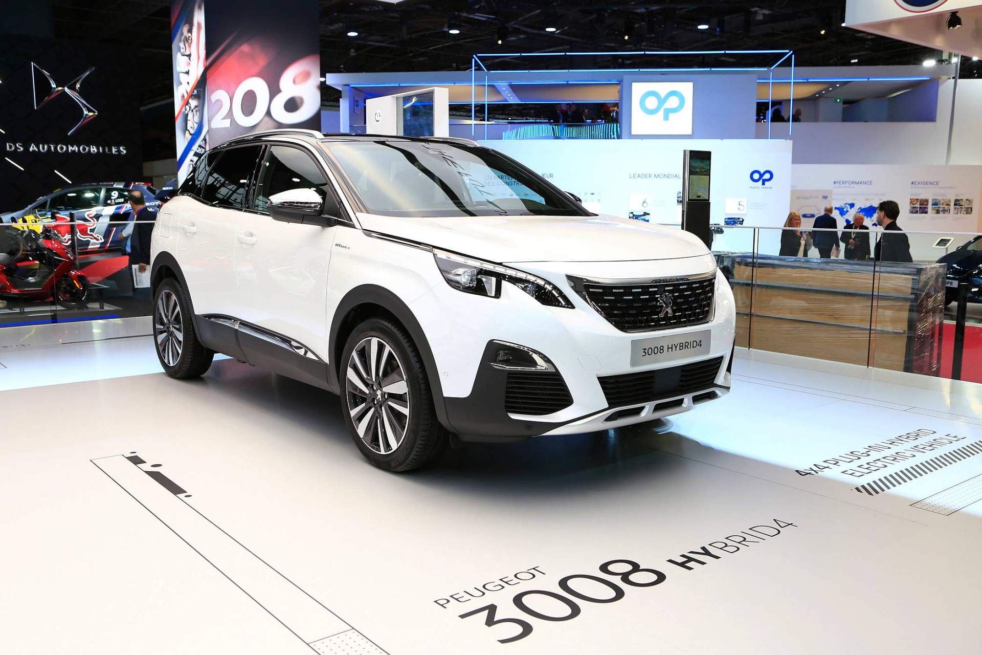 gia xe peugeot 3008 2020