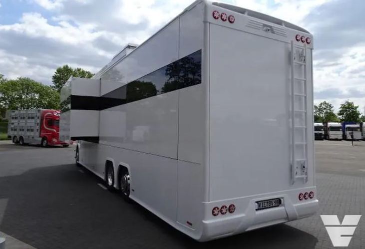 Đuôi xe Motorhome