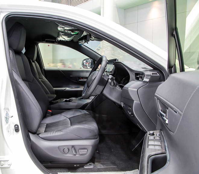 Nội thất Toyota Harrier 2021