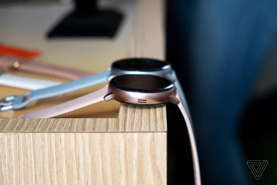 samsung galaxy watch active 2, Samsung, Dang Van Lam