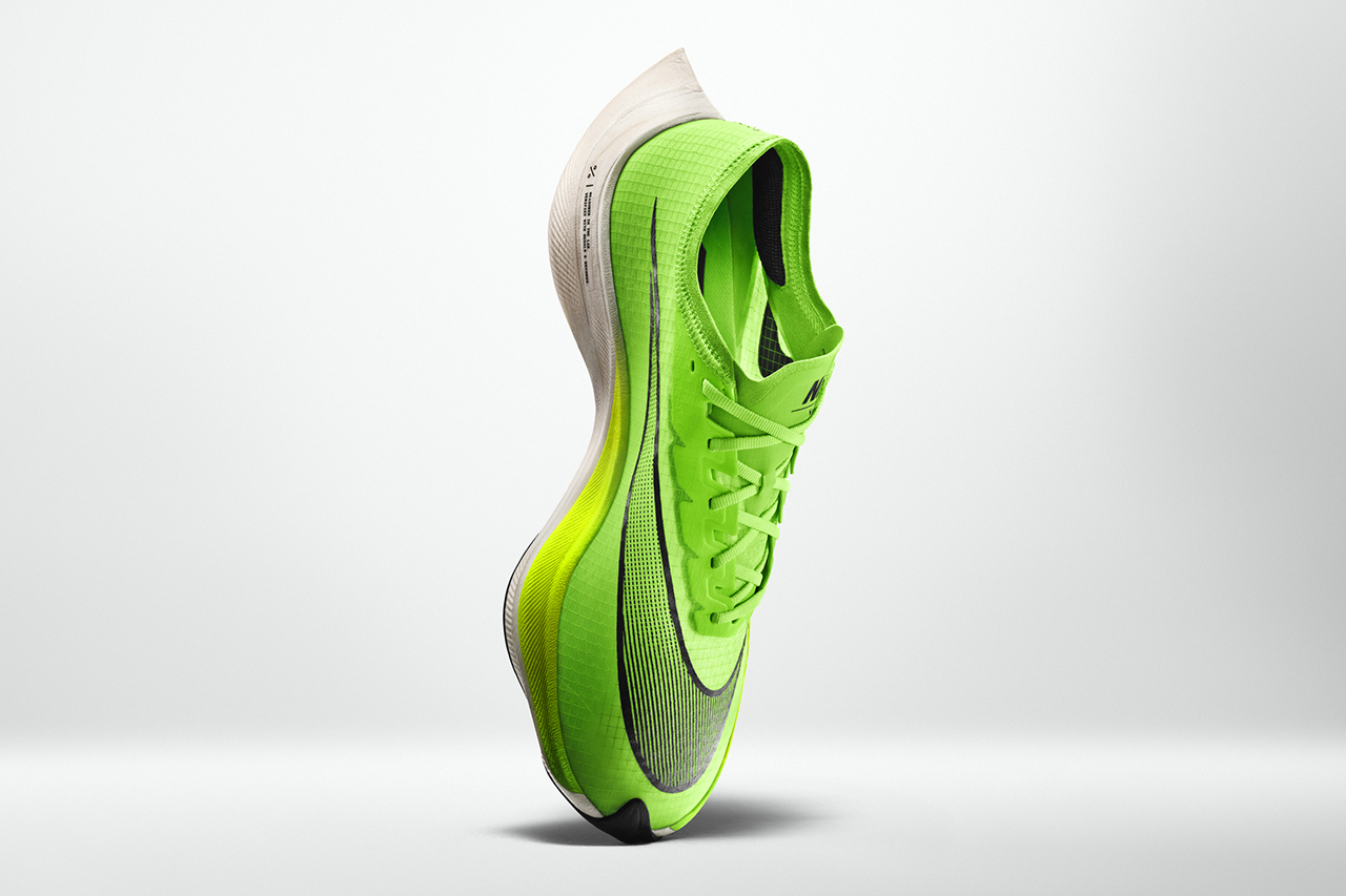 sieu giay vaporfly cua nike thoat lenh cam