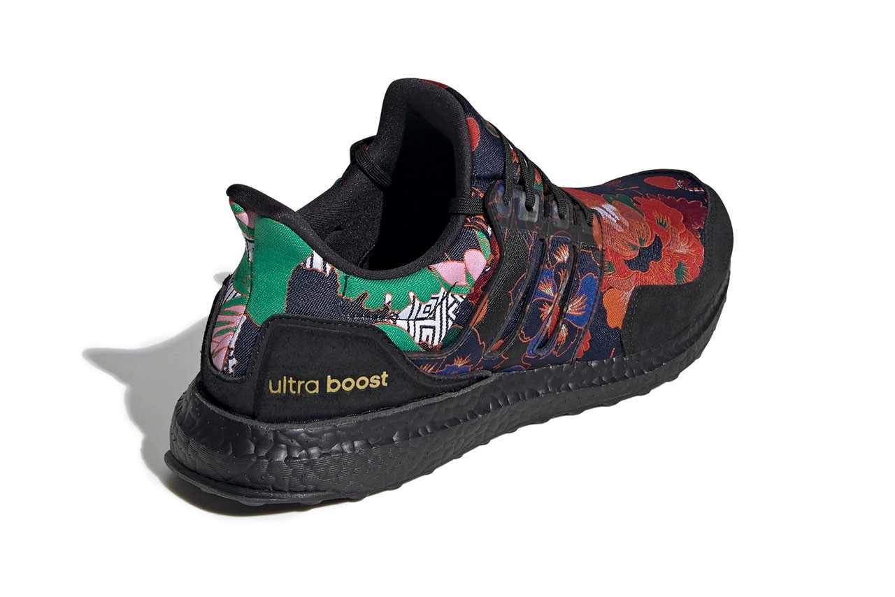 Adidas Boost DNA ram thang gieng