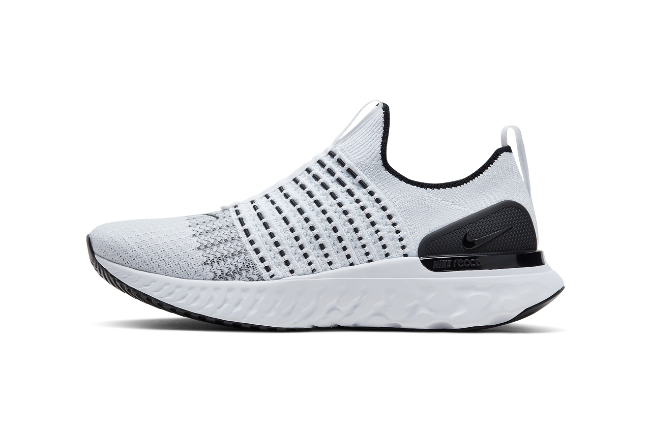 Nike React Phantom Run Flyknit 2