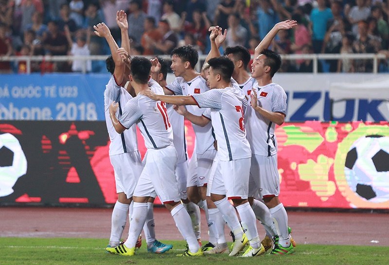 U23