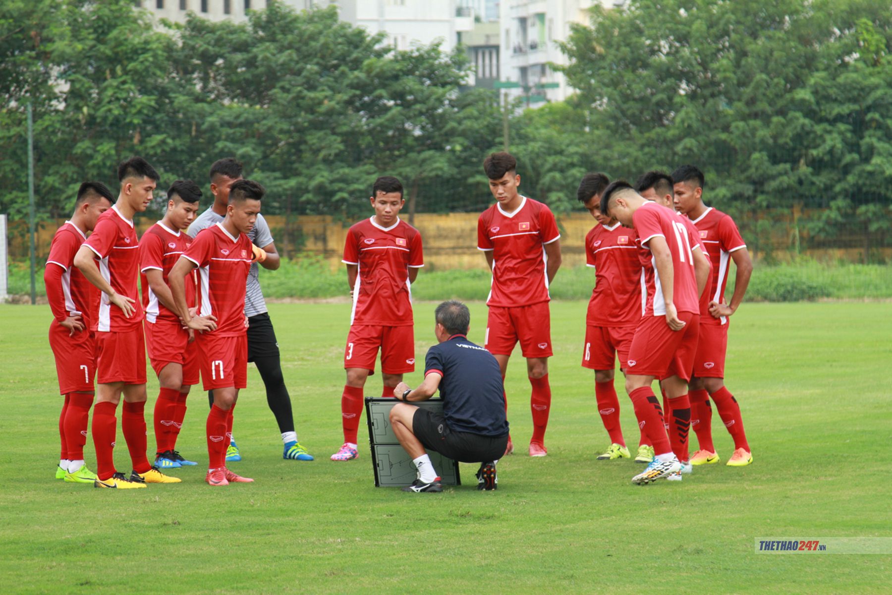 U19