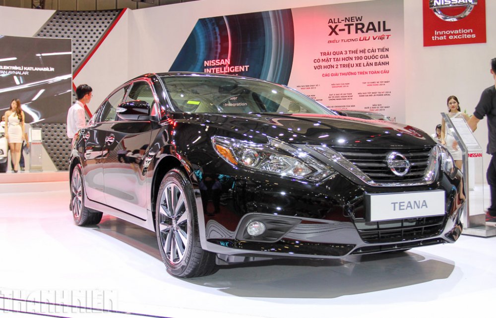 Giá xe Nissan Teana giảm mạnh