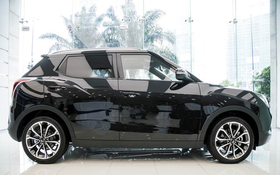 SsangYong Tivoli, Đối thủ Ford EcoSport, giảm giá