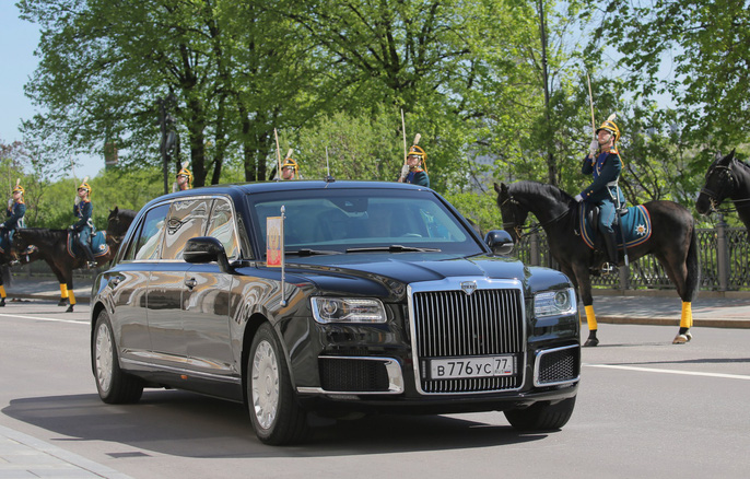 Siêu xe limosine mới của Tổng Thống Nga Putin