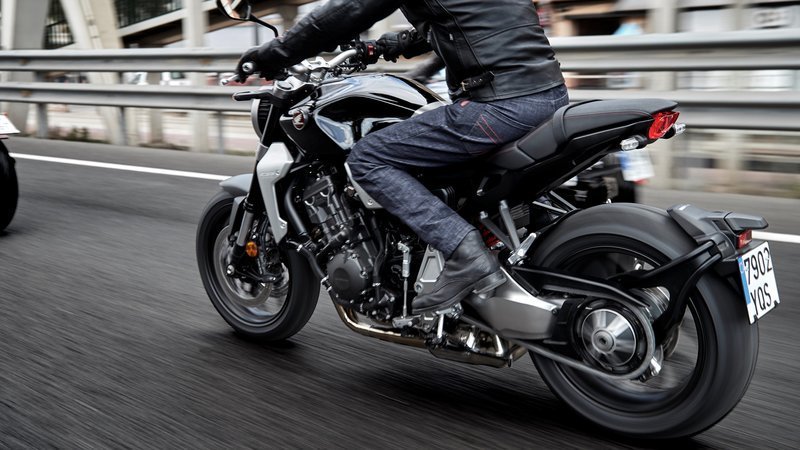 Cửa hàng Honda Moto, Cửa hàng Honda Mô tô,  Honda CB1000R