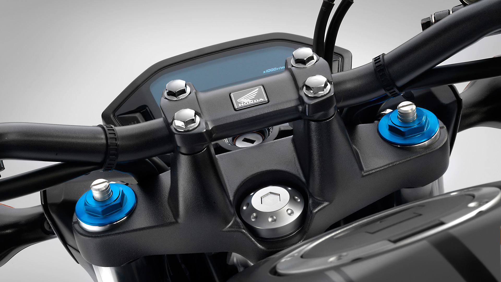 Honda CB500F, đánh giá xe Honda CB500F, xe mô tô Honda, Honda Moto, xe phân khối lớn, xe côn tay