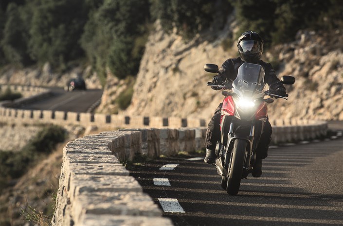 Đánh giá Honda CB500X 2018, giá xe Honda CB500X 2018