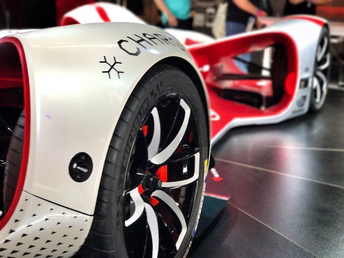 Siêu xe đua tự lái Robocar
