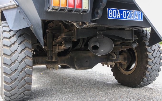 Xe khủng long bọc thép của CSCĐ Việt Nam, xe của cảnh sát cơ động