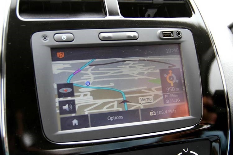 Kwid ‘Live For More’, Ô tô Pháp giá rẻ, Ô tô Pháp 97,4 triệu, Renault
