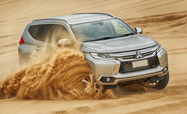 Mitsubishi Pajero Sport, đánh giá xe Mitsubishi Pajero Sport 2018, Giá xe Pajero Sport