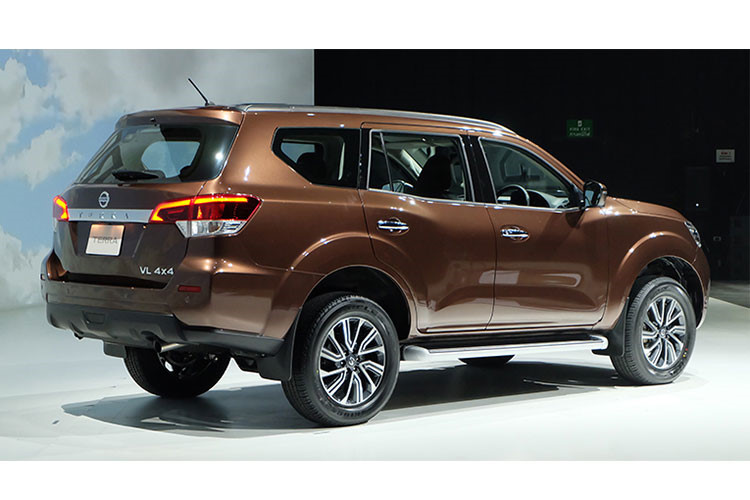 Nissan terra, SUV 7 chỗ, giá xe Nissan Terra