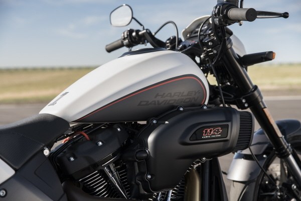 Harley-Davidson FXDR 114, xe côn tay, moto, xe phân khối lớn