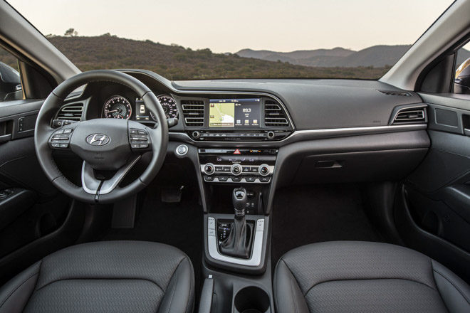 Hyundai Elantra 2019, giá xe Hyundai Elantra 2019, đánh giá xe Hyundai Elantra 2019, Hyundai Elantra 2019 ra mắt