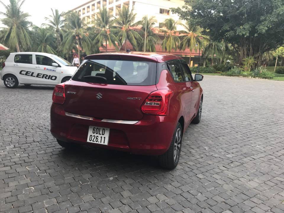 Suzuki Swift 2018, giá xe Suzuki Swift 2018, đánh giá xe Suzuki Swift 2018, hình ảnh Suzuki Swift 2018