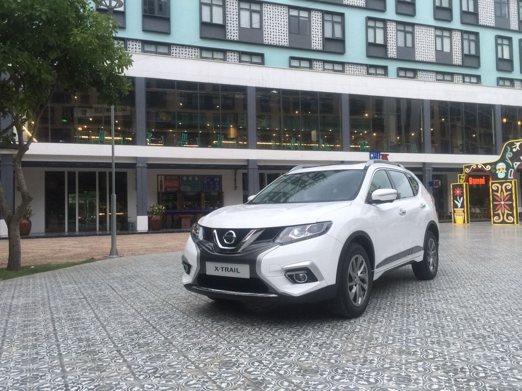 Nissan X-Trail, Nissan X-Trail V-series, giá xe Nissan X-Trail V-series, đánh giá xe giá xe Nissan X-Trail V-series