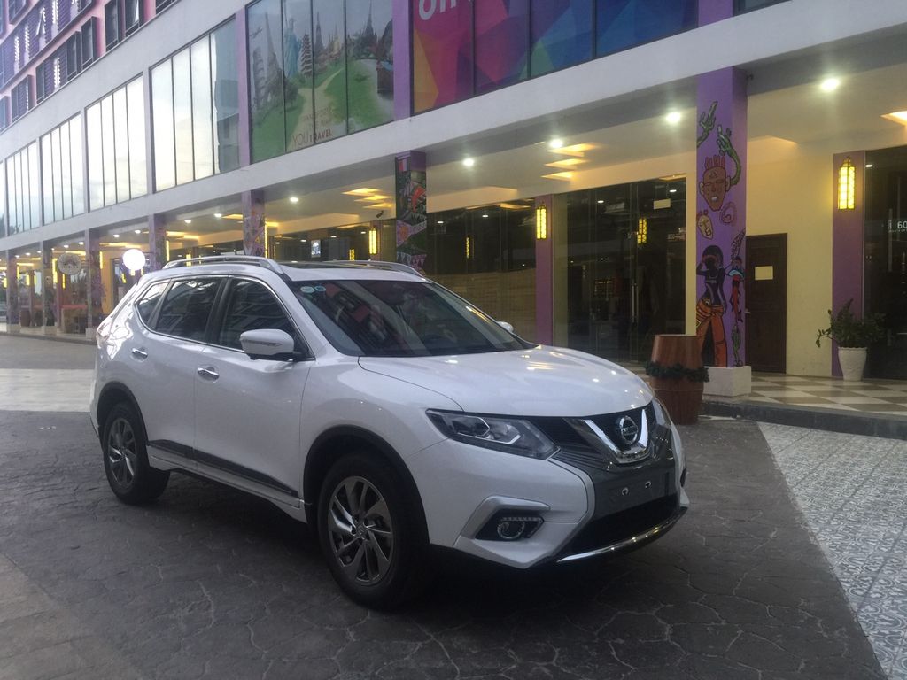 Nissan X-Trail, Nissan X-Trail V-series, giá xe Nissan X-Trail V-series, đánh giá xe giá xe Nissan X-Trail V-series