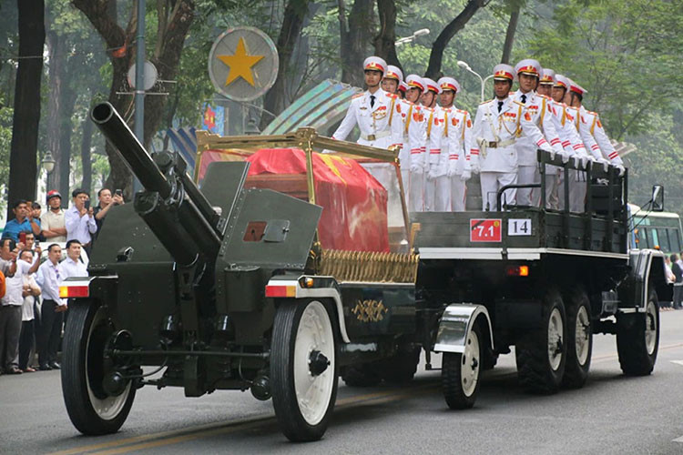 Quốc tang, giao thông, xe phục vụ Quốc tang