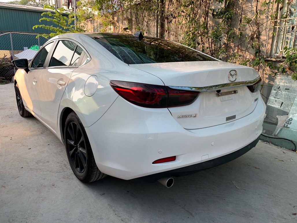 Chim sẻ đi nắng, chim sẻ đi nắng mua xế hộp tiền tỷ, Chim sẻ đi nắng mua Mazda6, Mazda6, đánh giá xe Mazda6